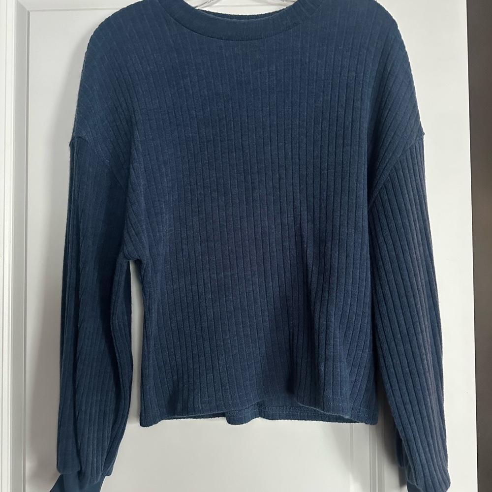 SHEIN Blue Ribbed Knit Top